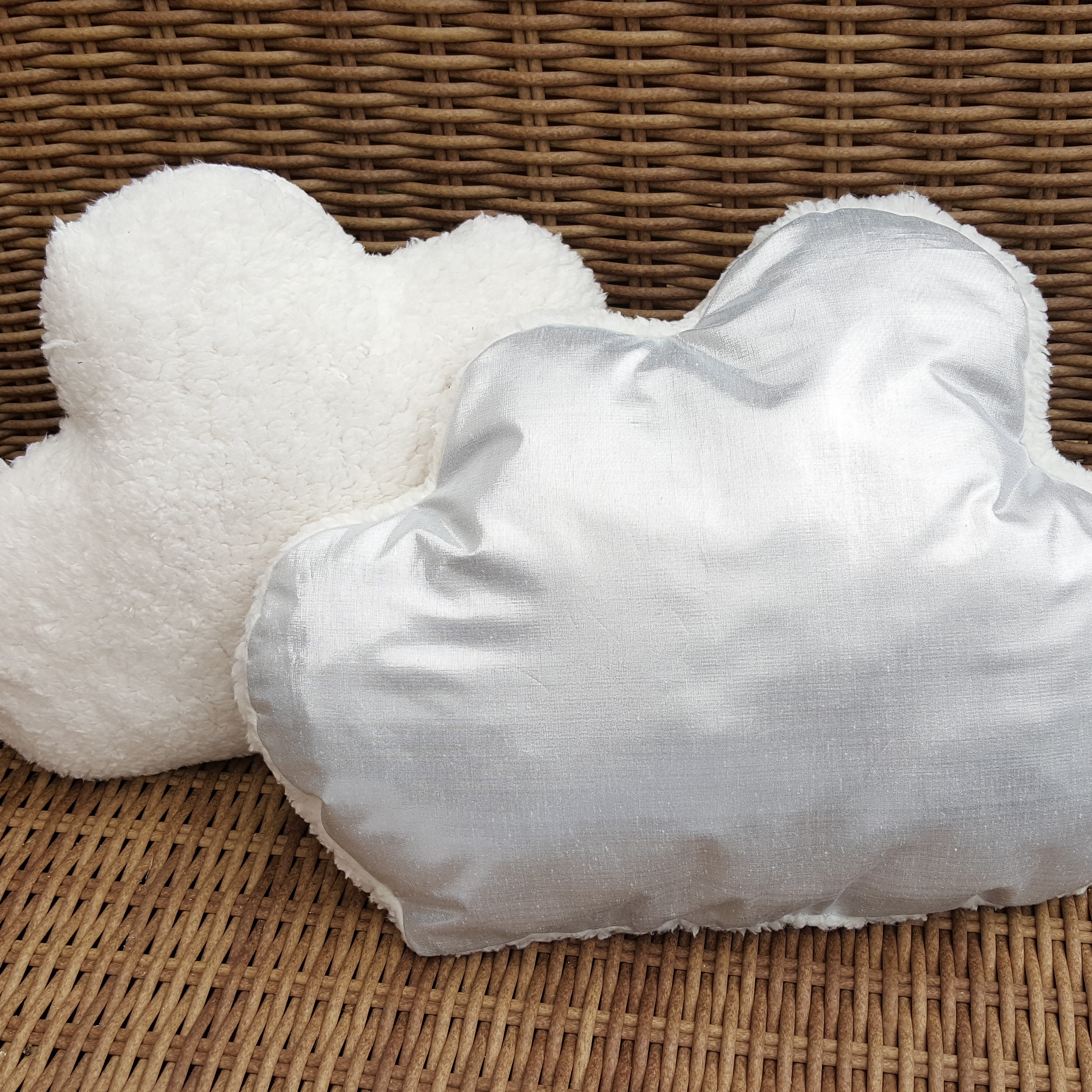 coussin nuage argent blanc loudenella